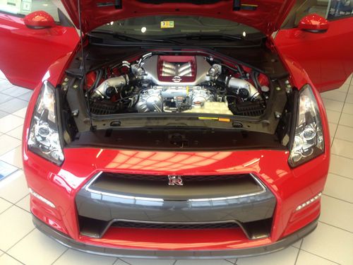Brand New 2014 Nissan GTR AWD, NO RESERVE!!!!!  BELOW INVOICE!!!!!!!!!, image 12