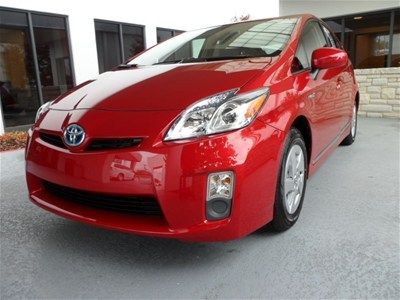 New 2012 toyota prius four hybrid - barcelona red met.!