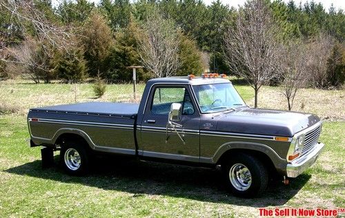 Survivor 1978 78 ford f150 f-150 ranger lariat trailer special pickup truck 460