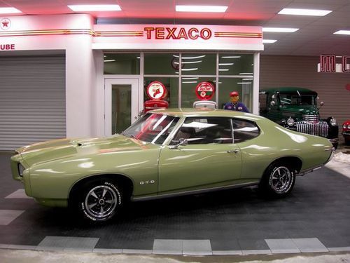 1969 pontiac gto