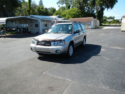 2005 subaru forester xs wagon 4-door 2.5l