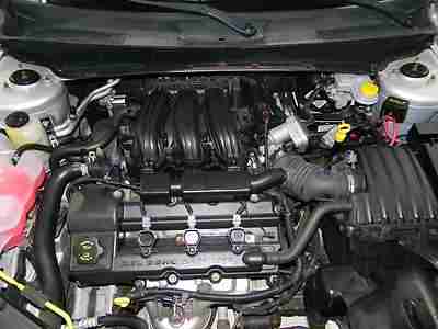 Touring Convertible 2.7L CD 4 wheel disc brakes ABS brakes AM/FM radio Compass, image 15