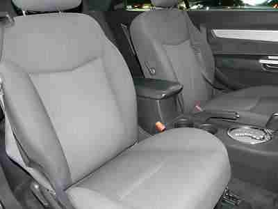 Touring Convertible 2.7L CD 4 wheel disc brakes ABS brakes AM/FM radio Compass, image 17