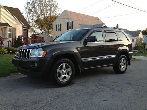 2005 jeep grand cherokee limited sport utility 4-door 4.7l 4x4 loaded very clean