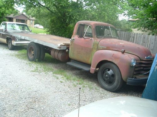 1949 chevy 6400 tilt flat bed