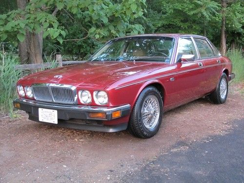 1989 jaguar xj6 vanden plas ... 64,839 original miles ... texas beauty ...