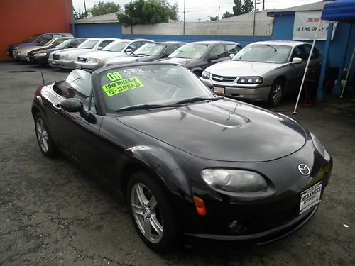 2006 mazda mx-5 miata sport convertible  2.0l