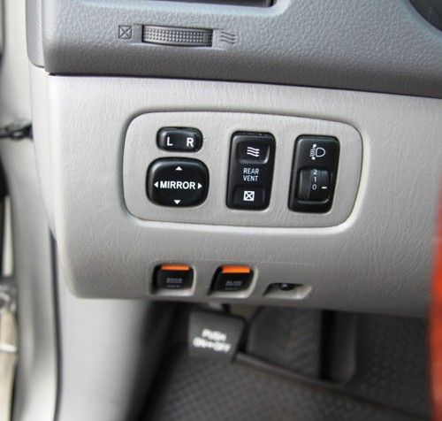 2004 TOYOTA  SIENNA XLE AWD  FULLY LOADED., US $10,000.00, image 3