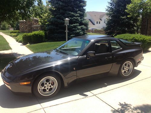 1986 porsche 944 turbo only 55k miles 2 owner car lindsey racing equipt. cheap!!