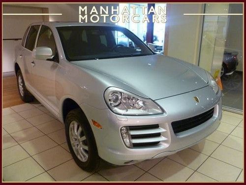 2010 porsche cayenne