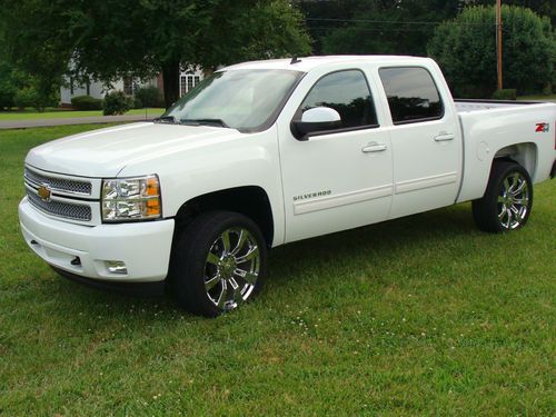 2011 chevrolet silverado 1500 z71 crew cab low miles super nice 22" wheels