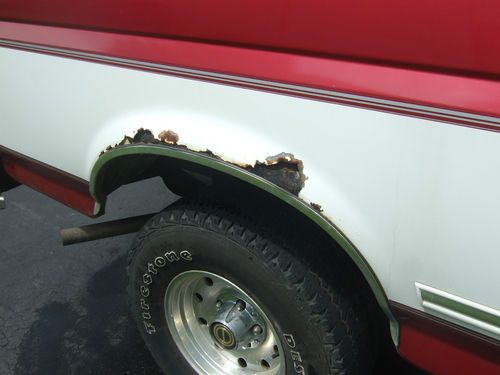 95 Ford Bronco 4X4, 5.0 auto trans fully loaded clean truck!!!, US $3,650.00, image 9
