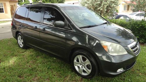 2005 honda odyssey touring - fl car - 2 owners - navigation - leather -