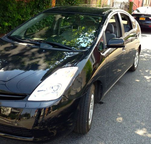 2005 Toyota Prius Base Sedan 4-Door 68k Miles, image 2