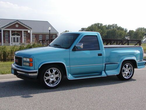 1994 gmc 1500 sierra step side  (1 owner truck)