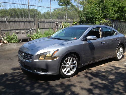 2009 nissan maxima sv sedan 4-door 3.5l