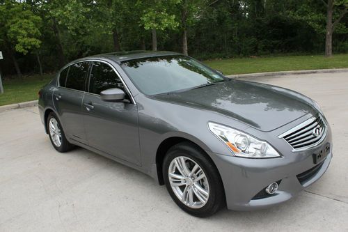 2013 infiniti g37x all wheel drive  1500 miles 4 door  v6 3.7l no reserve