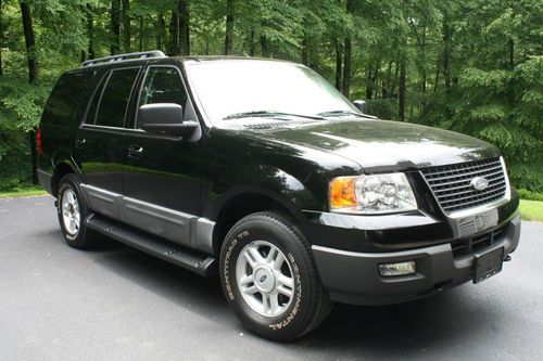 2005 ford expedition xlt sport utility 4-door 5.4l; 52k mi, 3rd row seats, black