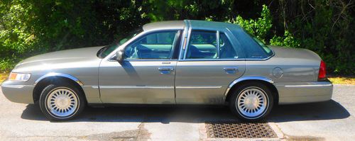 1998 mercury grand marquis montigua sedan 4-door 4.6l 28,5000 miles from new.