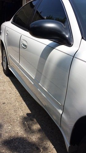 2004 pontiac grand am se sedan 4-door 2.2l