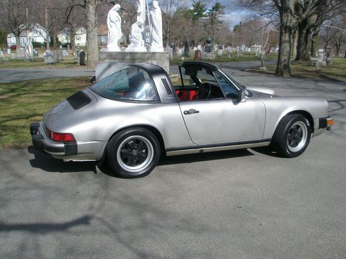 1981 porsche 911 targa - silver (pewter) exterior / red interior