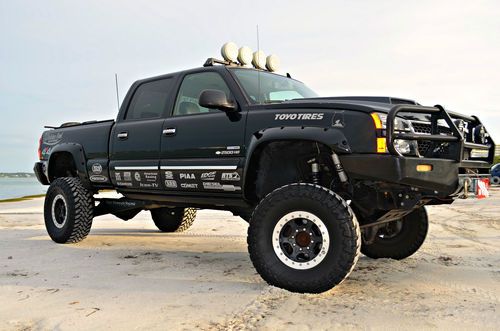 Chevrolet 2500hd diesel lt3 solid axle pre runner expedition truck $115k build