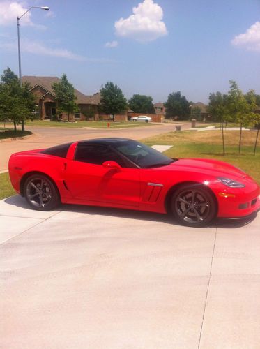 2011 red corvette grand sport