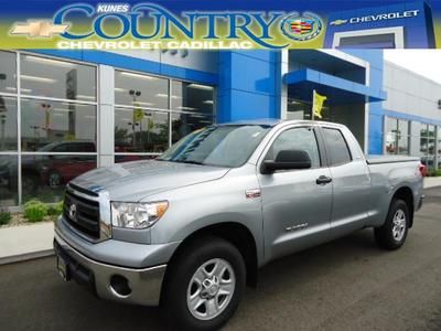 Truck 5.7l sr5 package tow package 6 speakers cd/am/fm stereo finance trade-ins