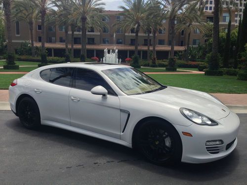 2011 porsche panamera 4!  awd! white on tan!  turbo wheels!  navigation!