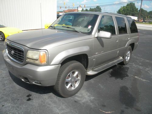 1999 cadillac escalade high miles no reserve!!!!!!!!!