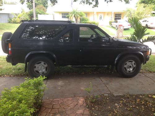 1989 nissan pathfinder se sport utility 2-door 3.0l