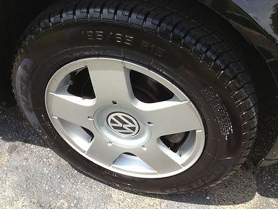 01 4 DR POWER SUNROOF AUTO TRANSMISSION LOW MILES AIR CONDITIONING 2 OWNERS FWD, US $2,995.00, image 17