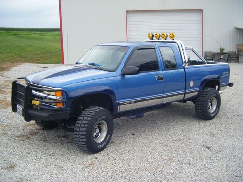 1995 chevrolet silverado k1500 4x4 monster truck  lifted beast  everything new