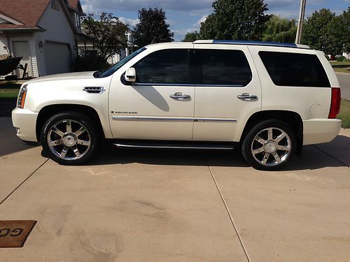 2008 cadillac escalade base sport utility 4-door 6.2l