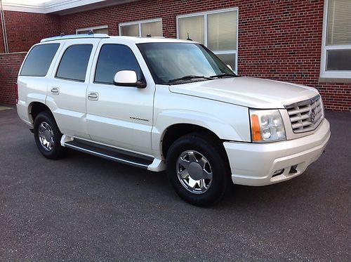 2003 cadillac escalade pearl white awd chrome abosolutely mint serviced look!!!