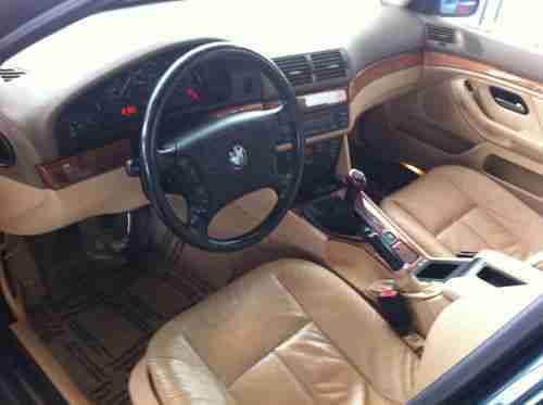 1997 BMW 528i Base Sedan 4-Door 2.8L, image 6