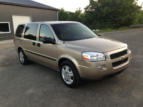 2006 chevrolet uplander ls mini passenger van 4-door 3.5l