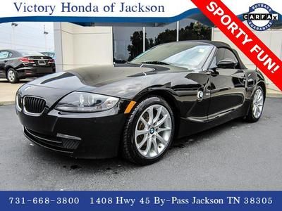 3.0i manual convertible 3.0l cd 10 speakers am/fm radio mp3 decoder abs brakes
