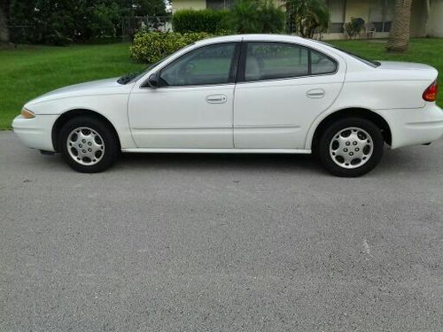 2003 oldsmobile alero gx sedan 4-door 2.2l