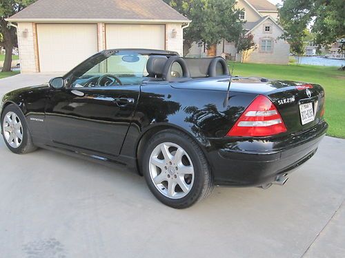 2004 Mercedes-Benz SLK 230 Kompressor Roadster Hardtop Convertible CLEAN SLK230, image 3