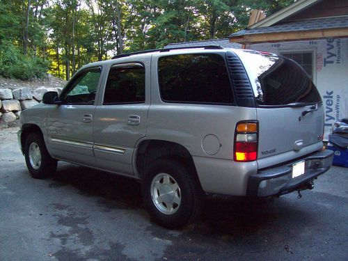 2004 GMC Yukon SLE Sport Utility 4-Door 4.8L, image 2