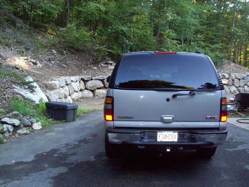 2004 GMC Yukon SLE Sport Utility 4-Door 4.8L, image 4