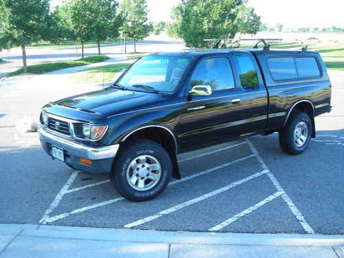 1996 toyota tacoma sr5 extended cab 4x4 3.4 v6 5 speed 139k miles salvage title