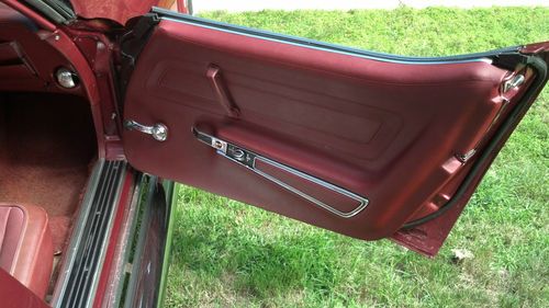 Rare 1974 Convertible Corvette, image 11