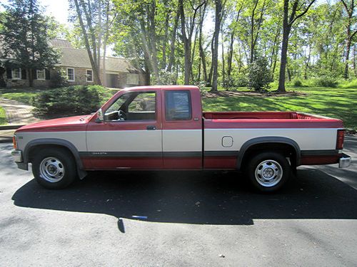 No reserve 1991 dodge dakota se stretch cab pick-up truck