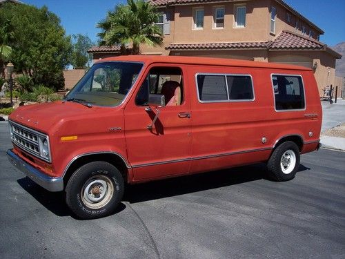 1978 ford e150 custom, 351w/ 4 speed, #'s matching, ac,ps,pb, awesome retro 70's