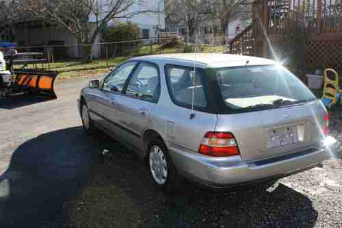1996 HONDA ACCORD LX WAGON RARE 5 SPEED 120K NO RUST, image 5