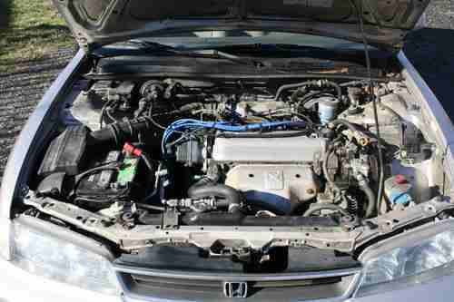 1996 HONDA ACCORD LX WAGON RARE 5 SPEED 120K NO RUST, image 20