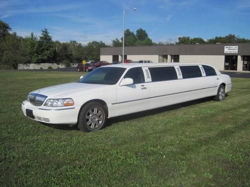 Very sharp 120" limousine with 5th door option