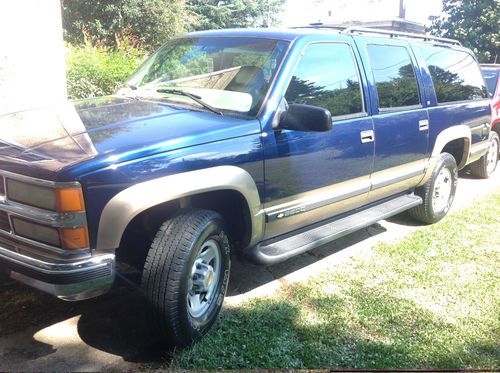 96 4X4 K2500 Turbo Diesel Suburban NO RESERVE, image 7